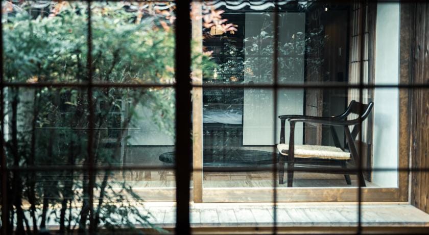 Oito 美しい街並みに佇む喫茶と宿 Hotel in Hyogo Prefecture