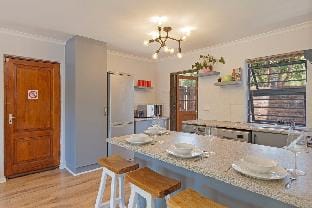 Three Bedroom Holiday Home - Royal Ascot Cape Town Vacation rental in Cape Town