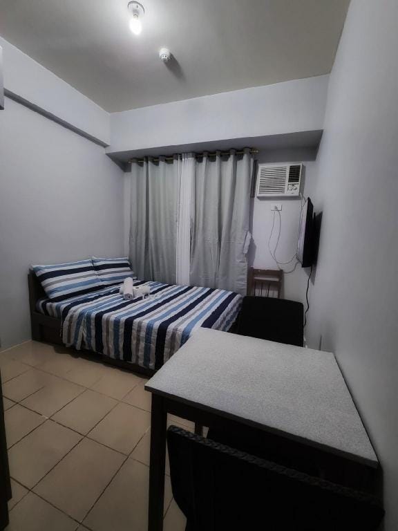 No. 204 MACK'S AWESOME PLACE+NETFLIX+UNLIWIFI Vacation rental in Mandaluyong