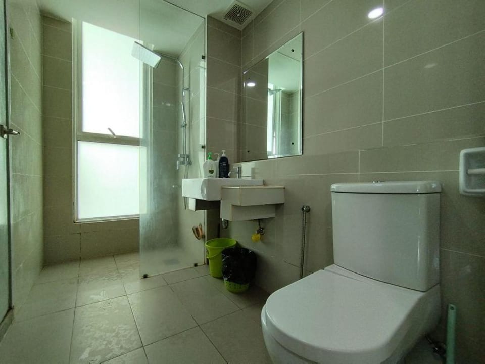 reSTARY Sabah @ Sutera Avenue | Pool, CBD |2BR/5Px Apartment in Kota Kinabalu
