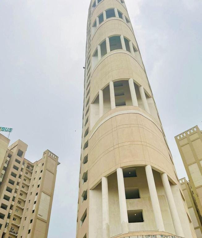 Luxury 2bhk BY NOIDA STUDIOS  Vacation rental in Noida