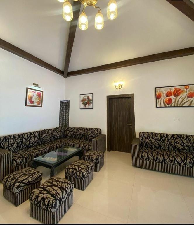 Downing Street  Vacation rental in Lonavla