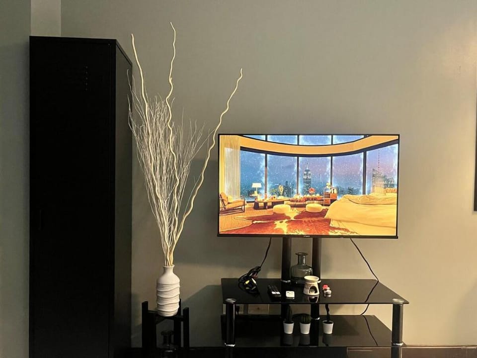 Homely stylish studio at the CBD; w/pool & Gym Vacation rental in Makati