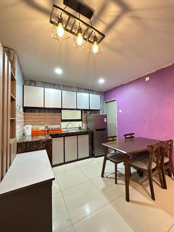 Blossom - Casa Kayangan Meru Ipoh by GOSWELL Apartment in Ipoh