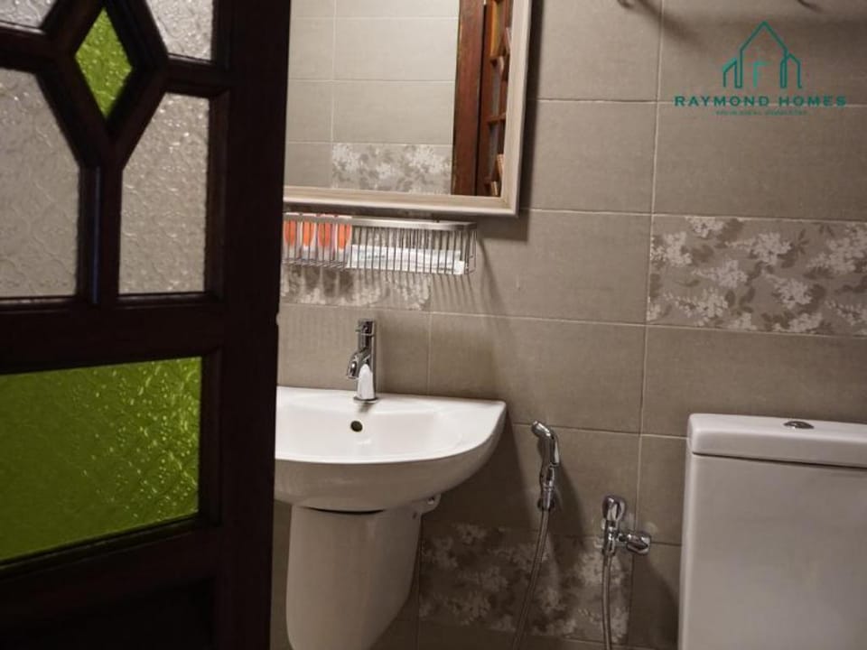 Heritage Guest House by Raymond Homes#3 Vacation rental in George Town