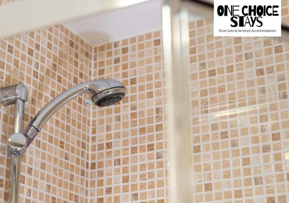 Apt★Monthly Stay Offer✪Leisure/Families✪Parking★ Apartment in Birmingham