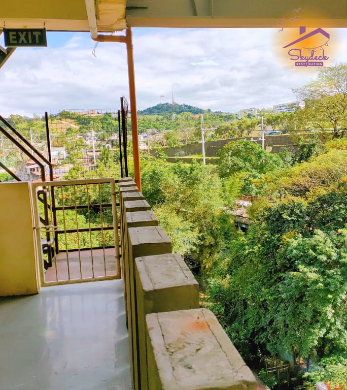 Orion by Skydeck Staycation Apartment in Antipolo