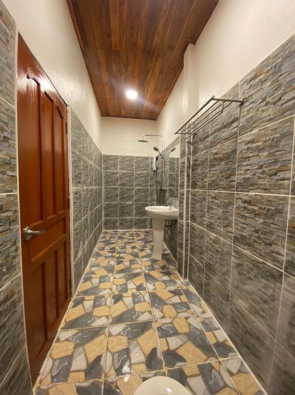 konglor cave Resort Vacation rental in Laos