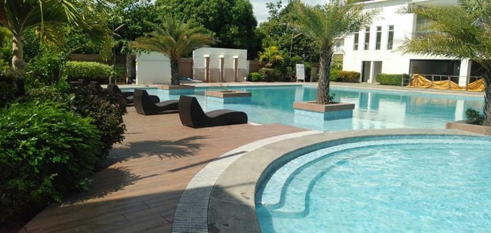 Night Blink Staycation and Rentals Apartment in Antipolo