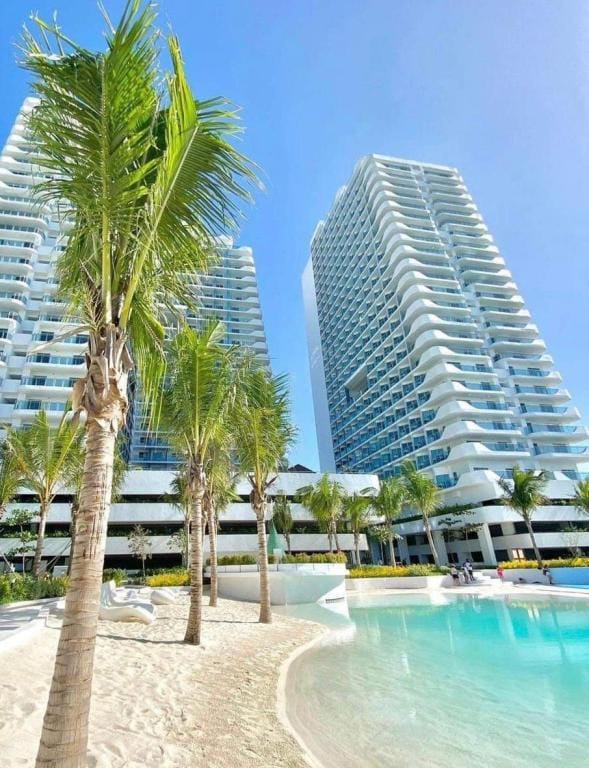 V&M Suites at Azure North Pampanga Apartment in Calabarzon