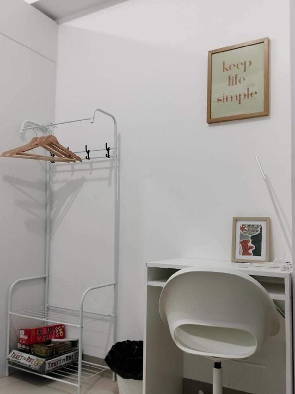 Fria | Minimalist space in Tagaytay near Sky Ranch Apartment in Tagaytay