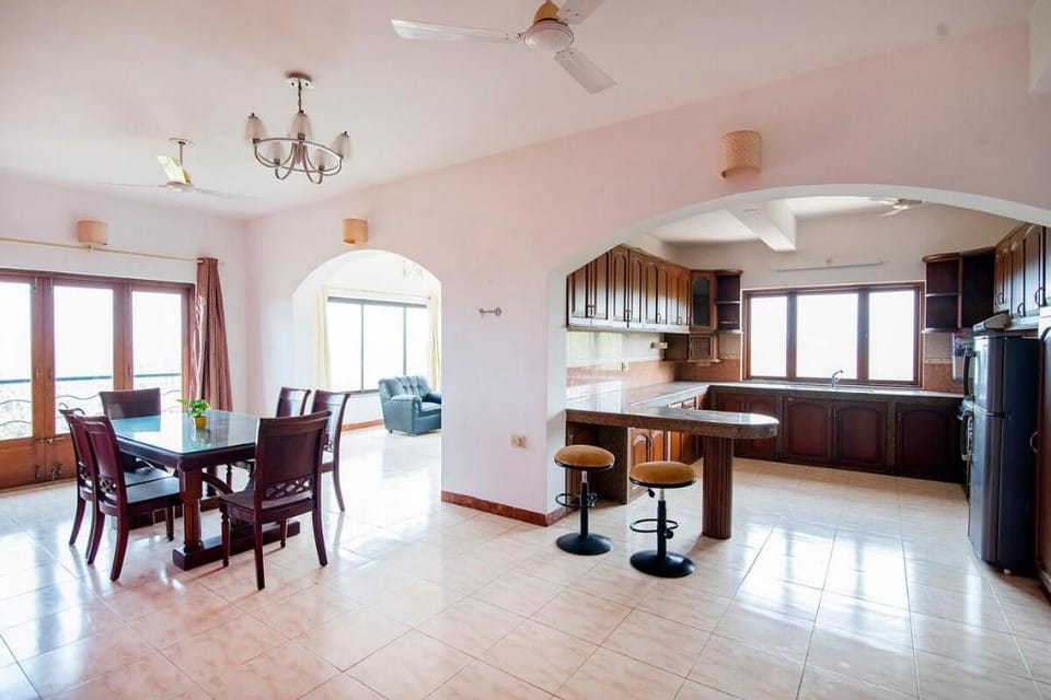 Luxury 4 bedroom serviced apartment in Dona Paula Apartment in Goa, India