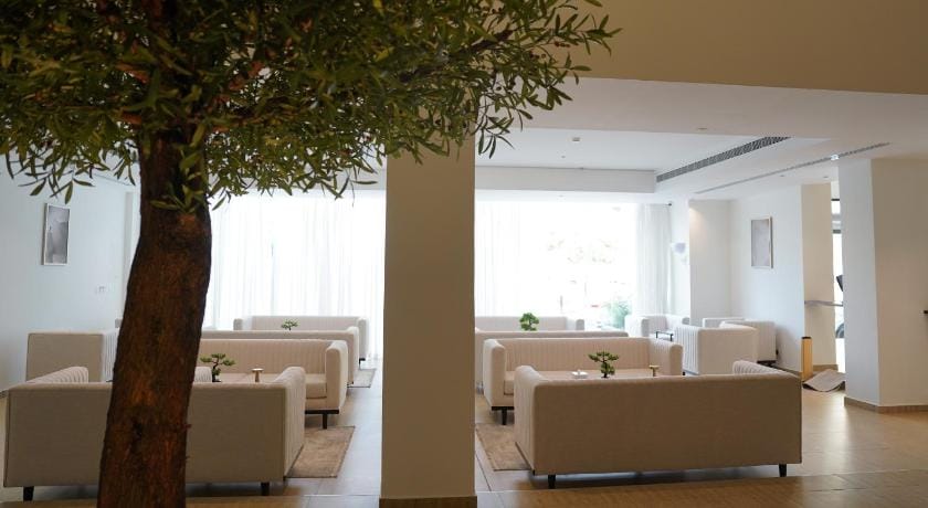 Kara Hotel فندق كارا Hotel in Al Khobar