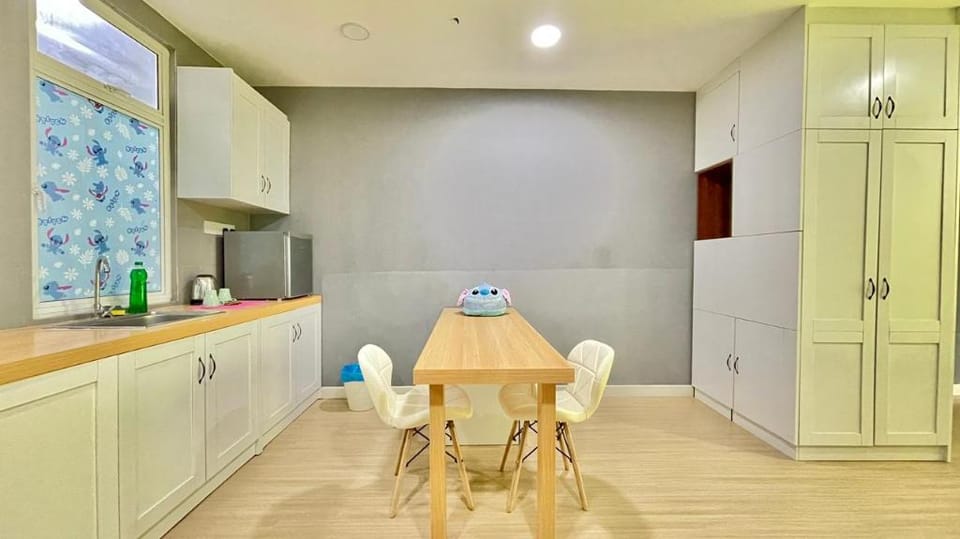 Budget Homestay @ Champs Elysees Kampar, near UTAR Apartment in Perak