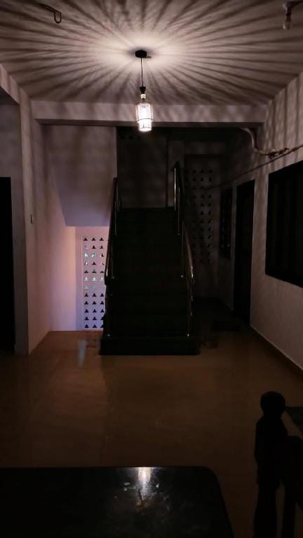 Sea Waves Rooms And Restaurant Apartment in Tamil Nadu