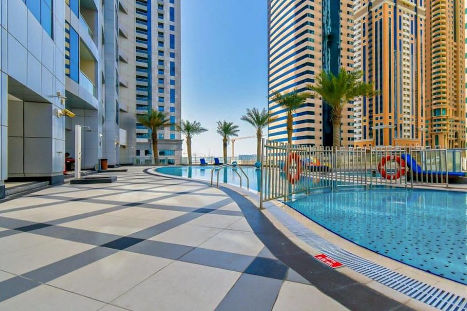 Luxurious High-Rise Apartment With Stunning Views Apartment in Dubai