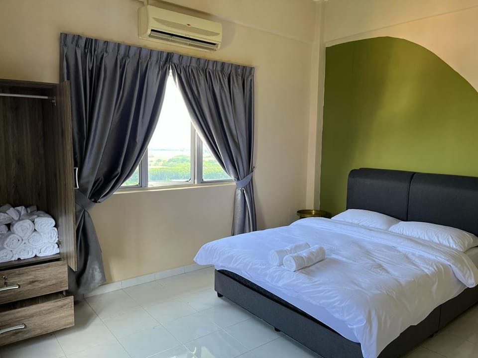 Melaka homestay 9pax Condo Klebang  Apartment in Malacca