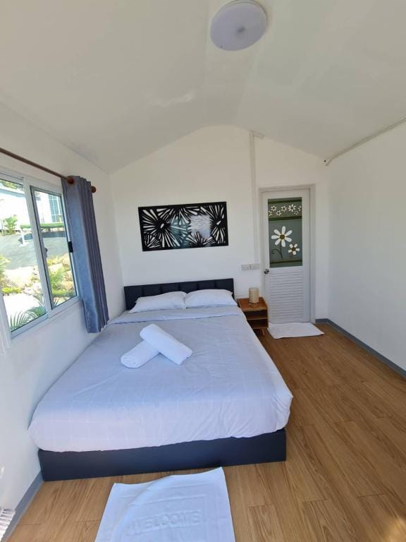 The Cloud View วิวเหนือเมฆแคมป์ ที่พักเขายายเที่ยง Villa in Laos