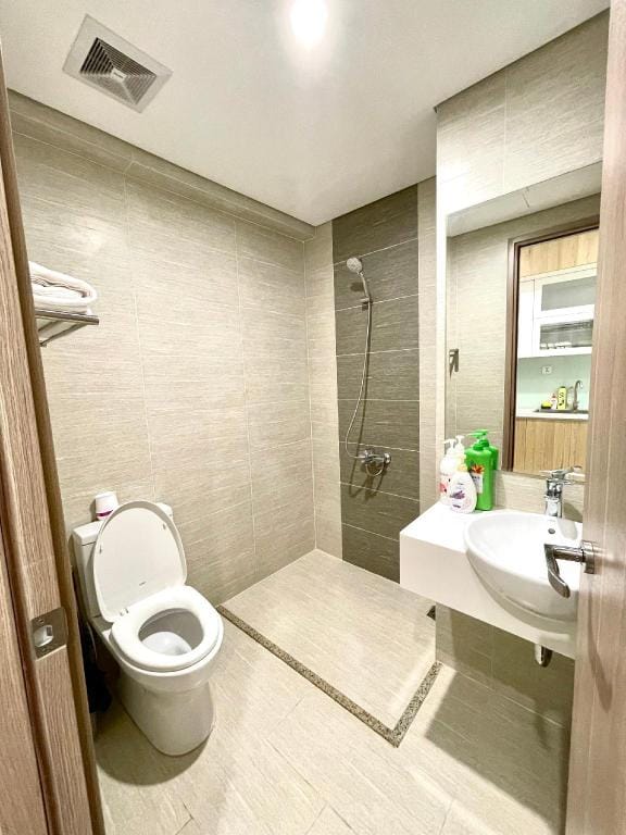Lee -  Homestay Vinhomes Ocean Park Gia Lâm Studio Apartment in Laos