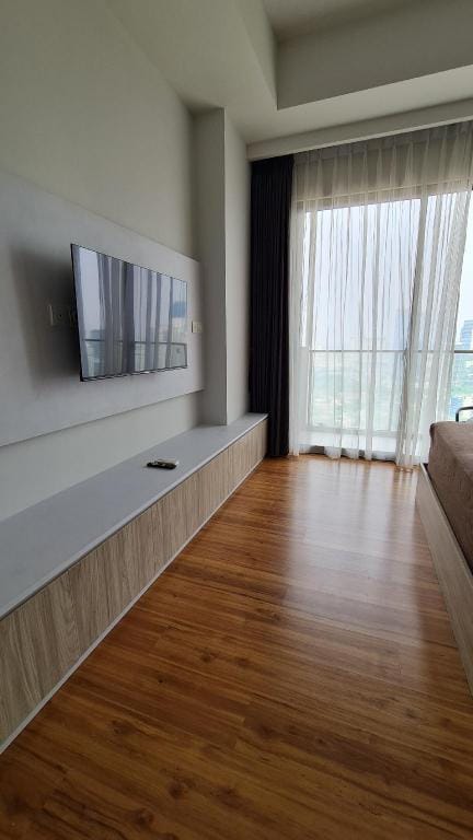 Sudirman hill Residence Cozy & Clean  Apartment in South Jakarta City