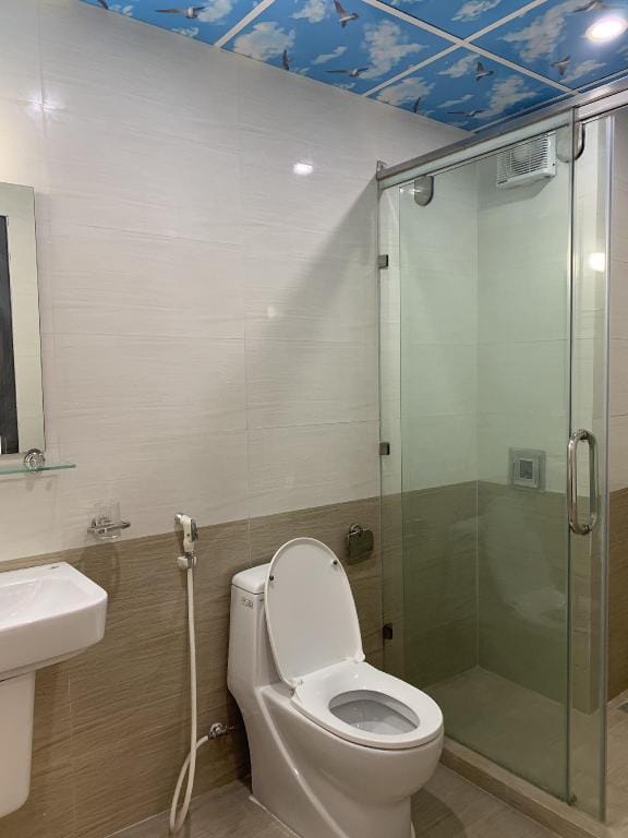 H2B Westlake 1BR Natural Light |Long Stay Friendly Apartment in Laos