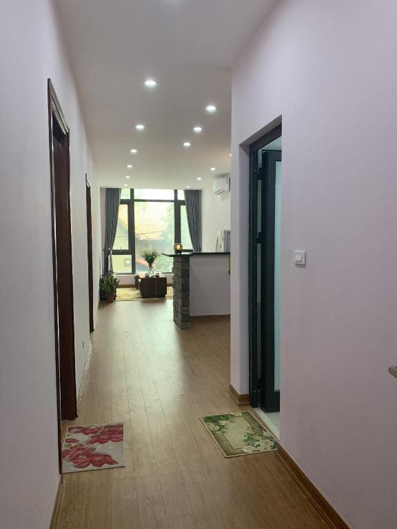 H2B Westlake 1BR Natural Light |Long Stay Friendly Apartment in Laos