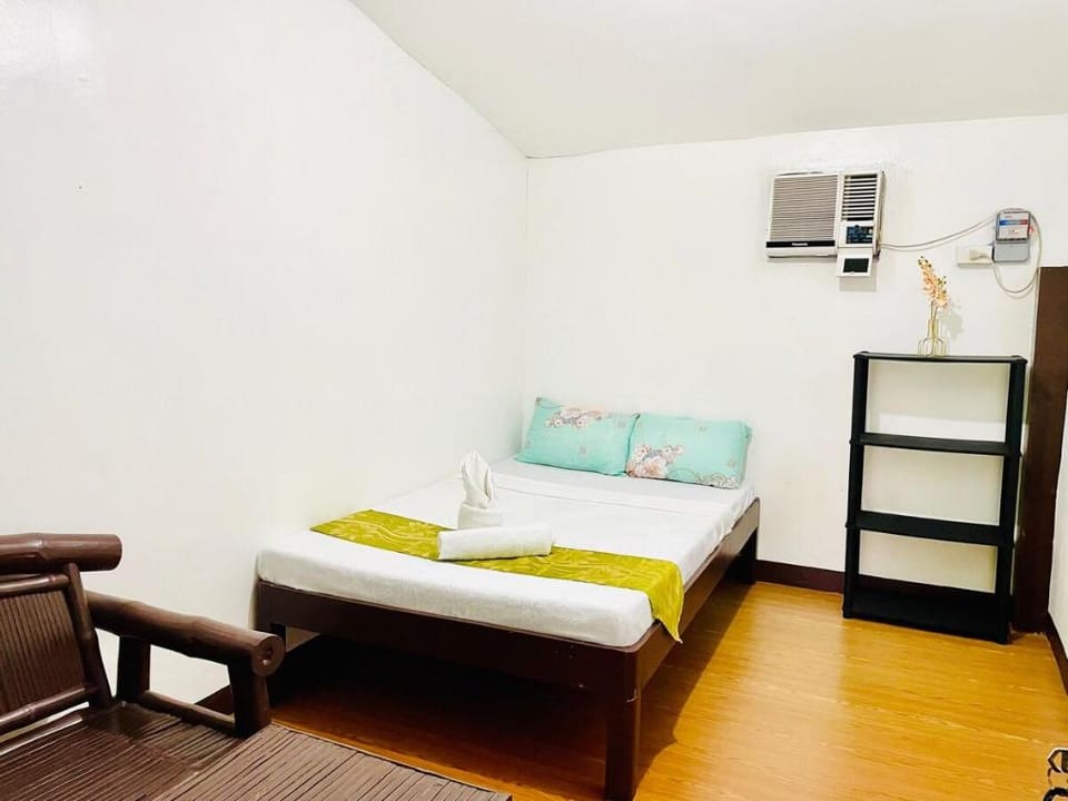 Amancio's Balai Room|SharedBath-Central Location Vacation rental in Puerto Princesa