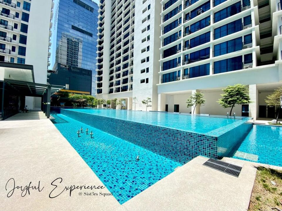 MemorēSuite 1-6Pax | Trefoil Setia City Shah Alam Apartment in Selangor, Malaysia