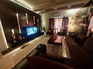 Luxurious Apartment Designed for Comfort Apartment in Islamabad