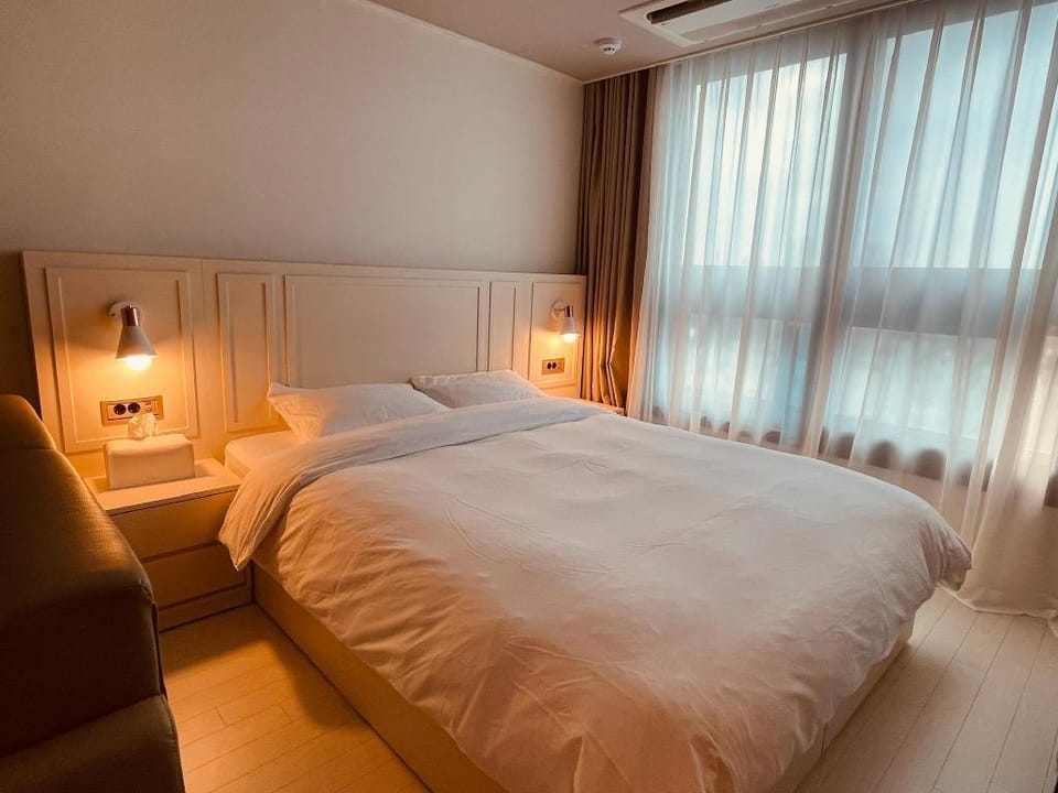 STAR B&B Residence Jungang-ro Star B&B Apartment in Daegu