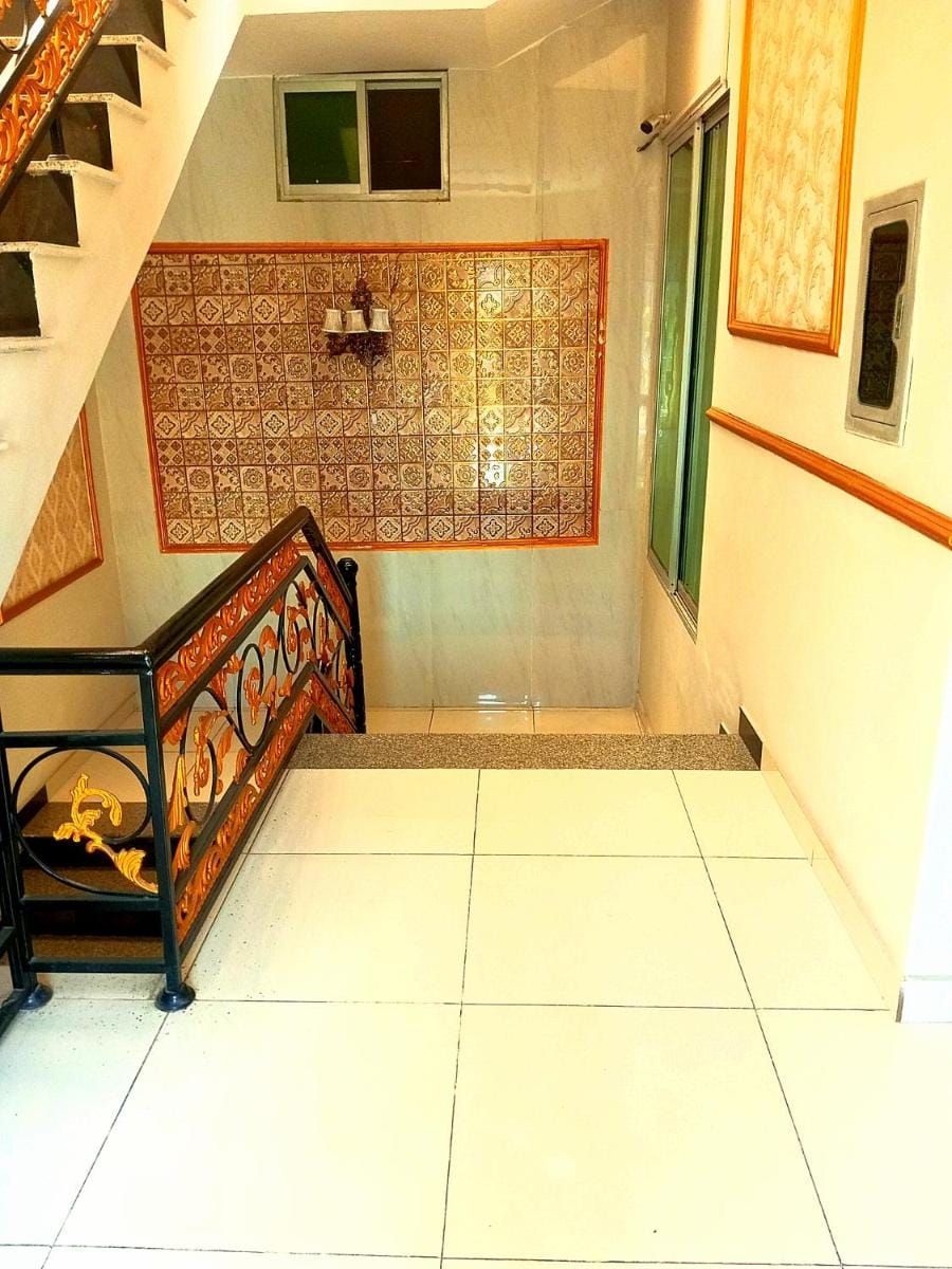 Golden One Hotel Hotel in Lahore