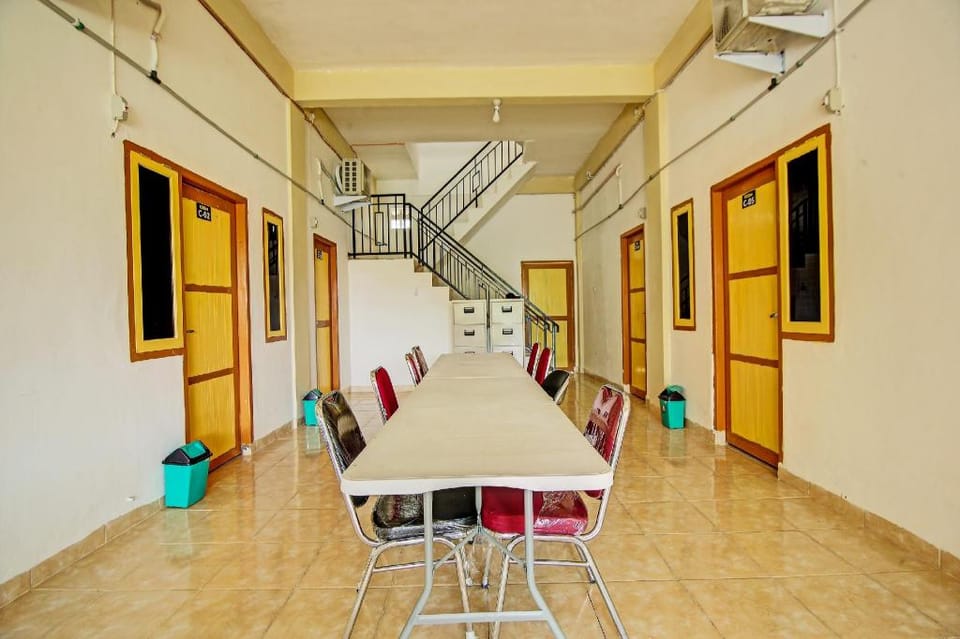 SPOT ON 92141 Penginapan Cahaya Syariah Hotel in Indonesia
