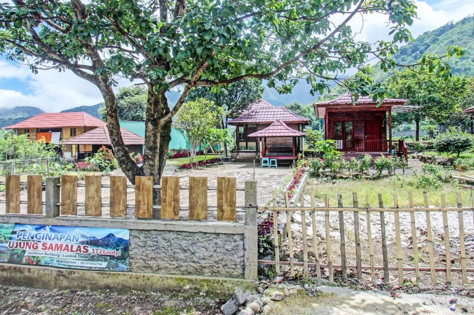 Hotel O Ujung Samalas HomestayNearLapangan Sembalun Bumbung Hotel in West Nusa Tenggara, Indonesia
