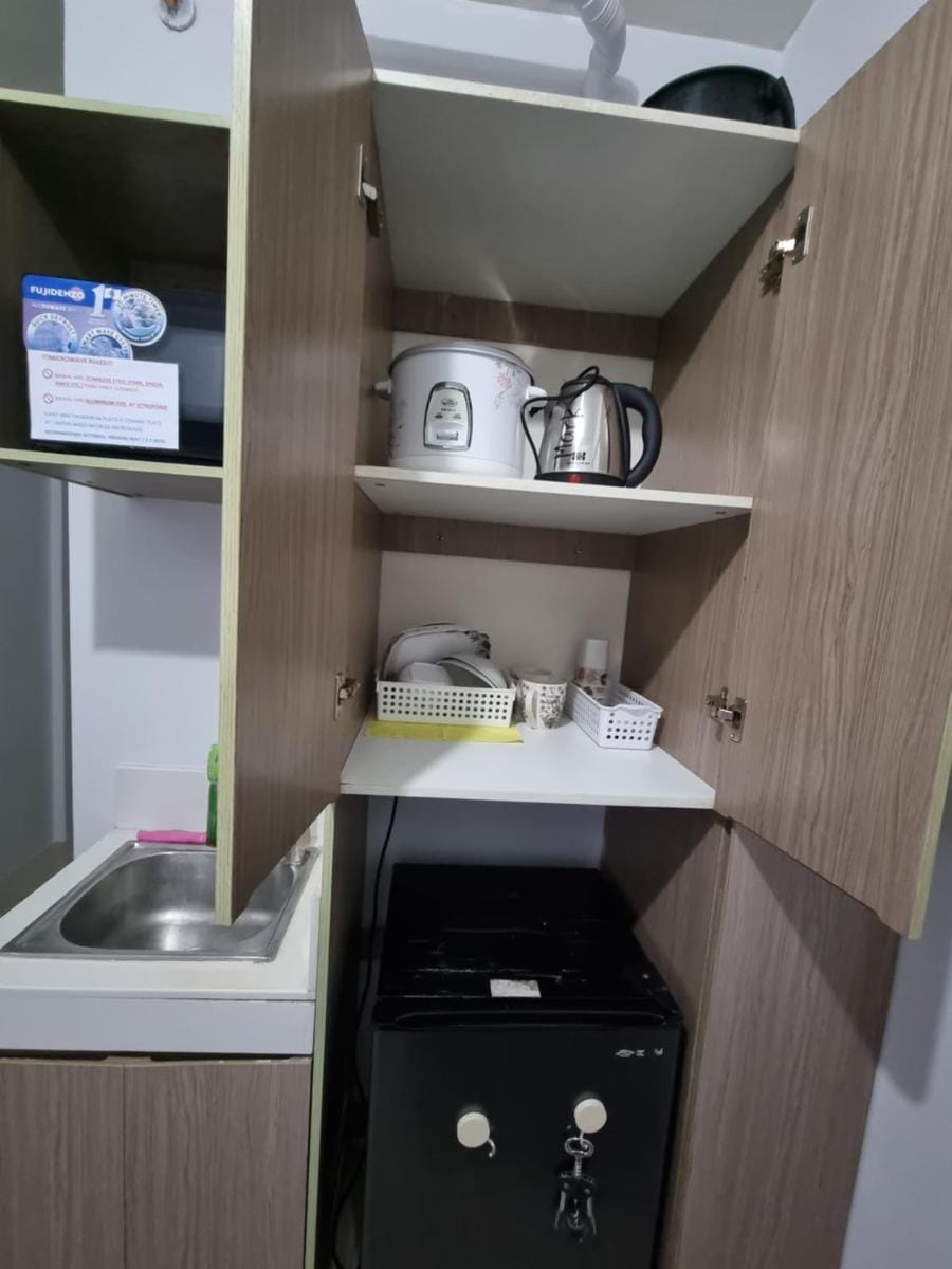 Macks Awesome Place 204 NetflixFastWifi Hotel in Mandaluyong