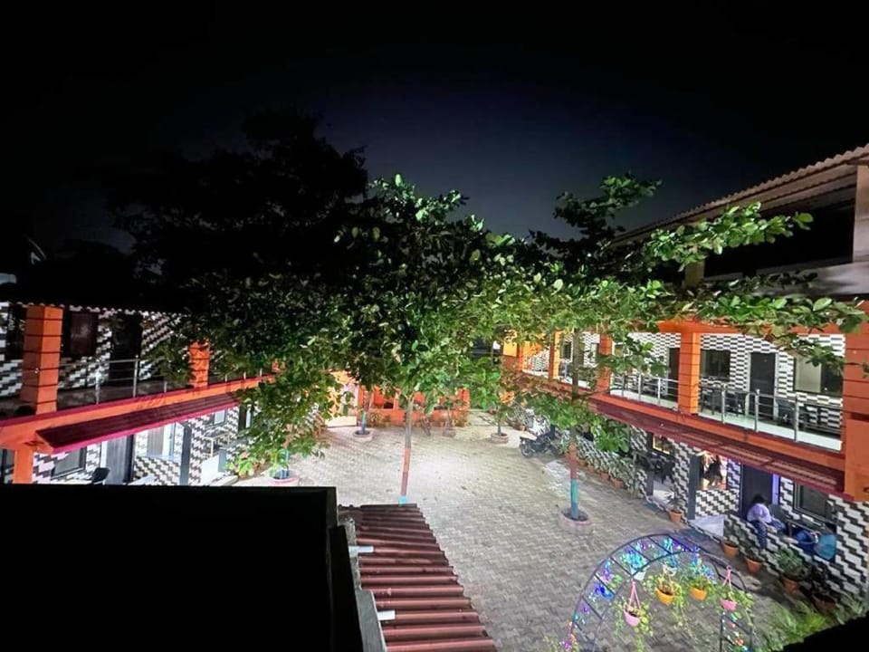 Manori Beach Corner Hotel in Mumbai