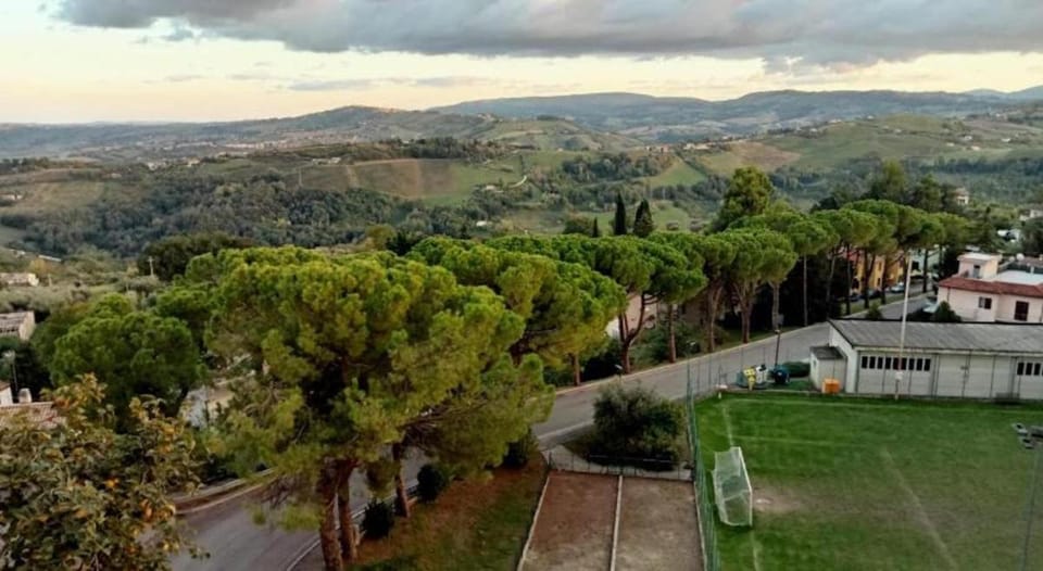 The Italian countryside - Agriturismo Collina Delle Streghe Farm Stay in Umbria