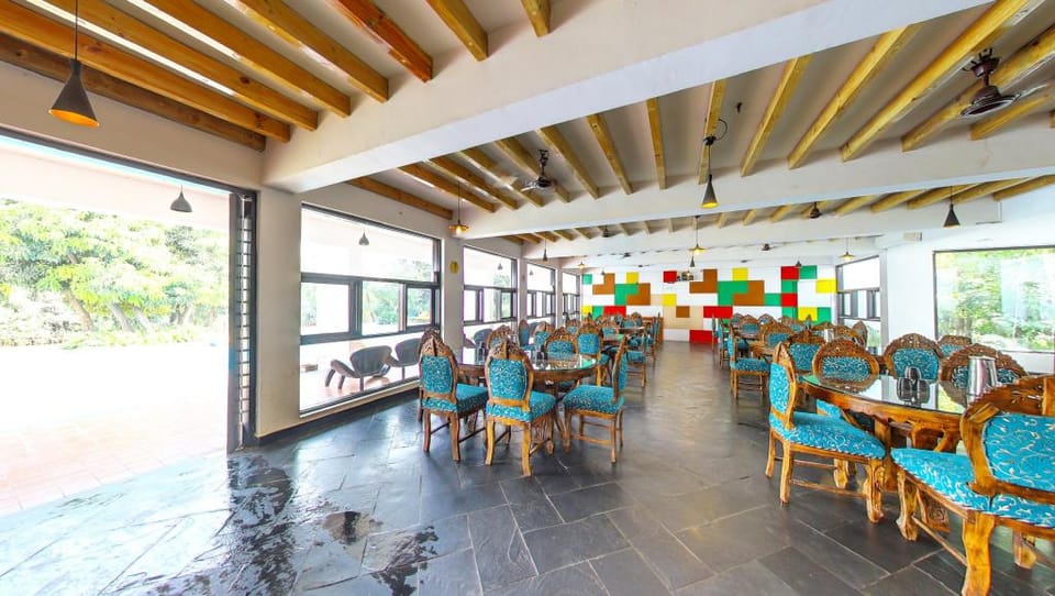 Gir Vanvaso Resort Hotel in Gujarat