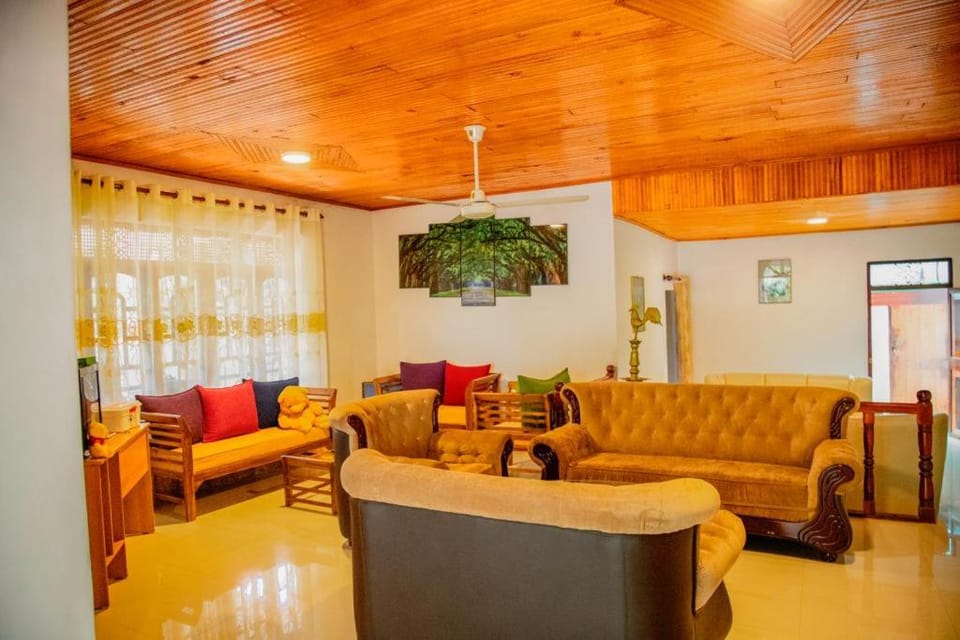 Healand Holiday Bungalow and Restaurant Bed and Breakfast in Southern Province