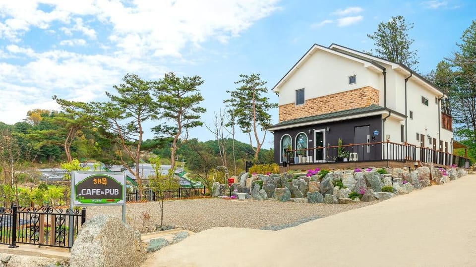 Gapyeong Haemogglamping Bed and Breakfast in Gyeonggi-do