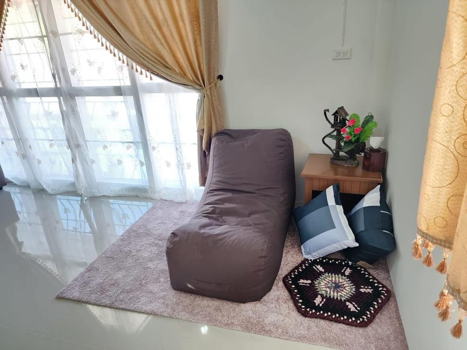 Downtown Hill Villa Vacation rental in Chon Buri Changwat