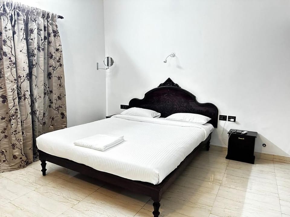 Kovalam Beach house - room102 Vacation rental in Thiruvananthapuram