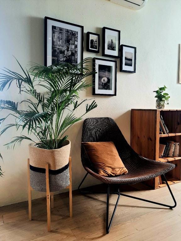 Capsule + Coworking Space Apartment in Bangkok