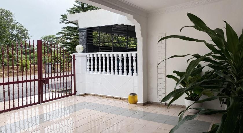 Hinggap Cendana Vacation rental in Johor