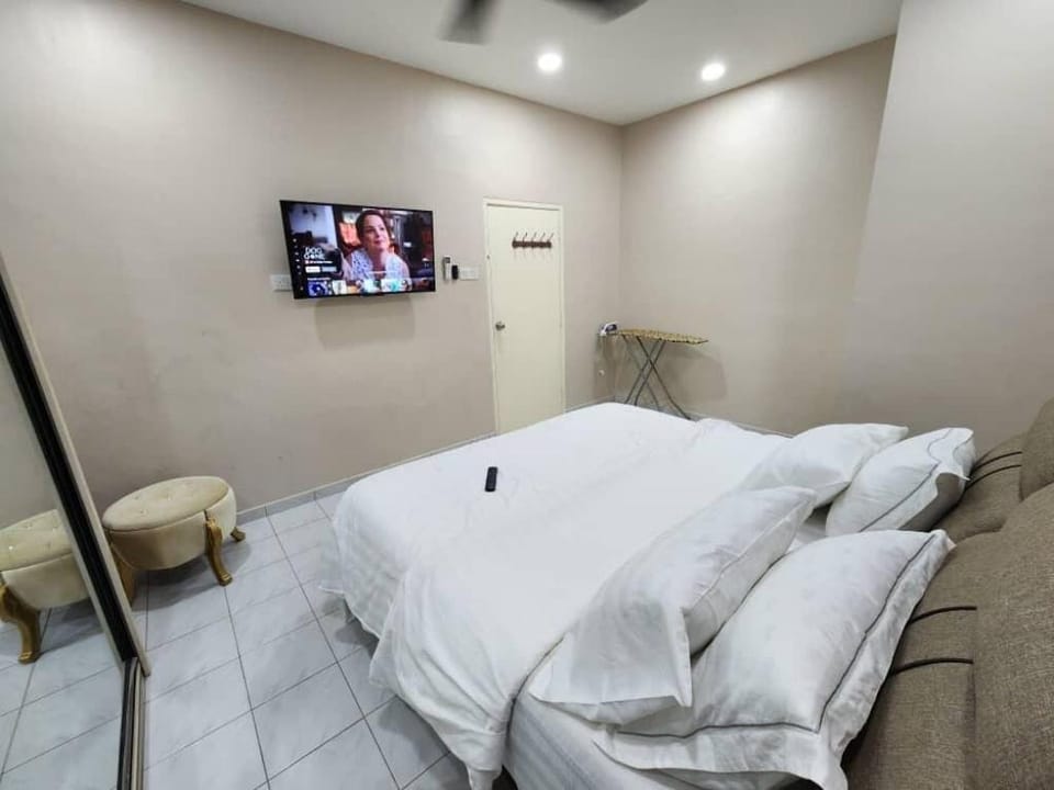 Embun Bayu Rawang homestay Vacation rental in Selangor, Malaysia