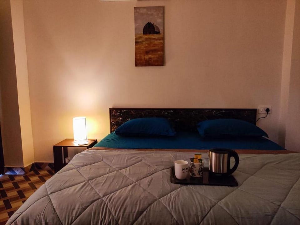 Jujurana Shoghi-Spacious 2BHK:ValleyViews, Balcony Apartment in Shimla