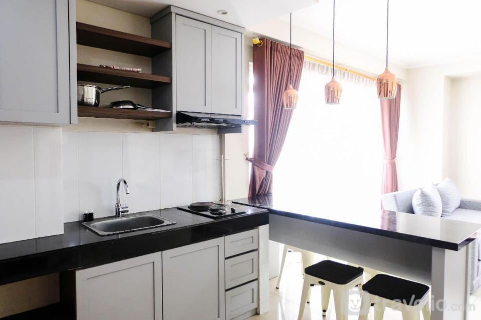 Spacious 3BR Gateway Pasteur Apartment By Travelio Apartment in Bandung