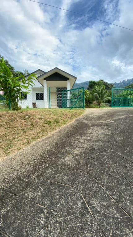 RIDAAN HOMESTAY LANGKAWI (MUSLIM ONLY) Vacation rental in Kedah