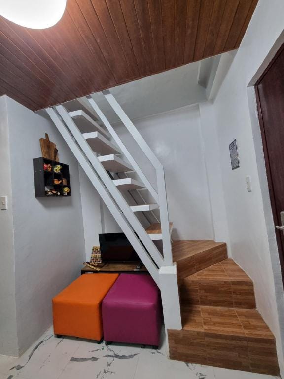 Entire Apartment Baguio City - CS PINES Sunflower Apartment in Baguio