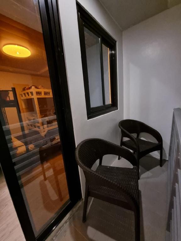 Entire Apartment Baguio City - CS PINES Dahlia Apartment in Baguio
