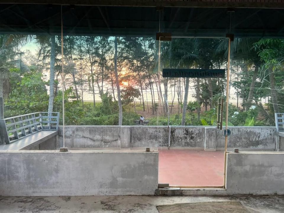 Sunshine Beach villa Villa in Vypin